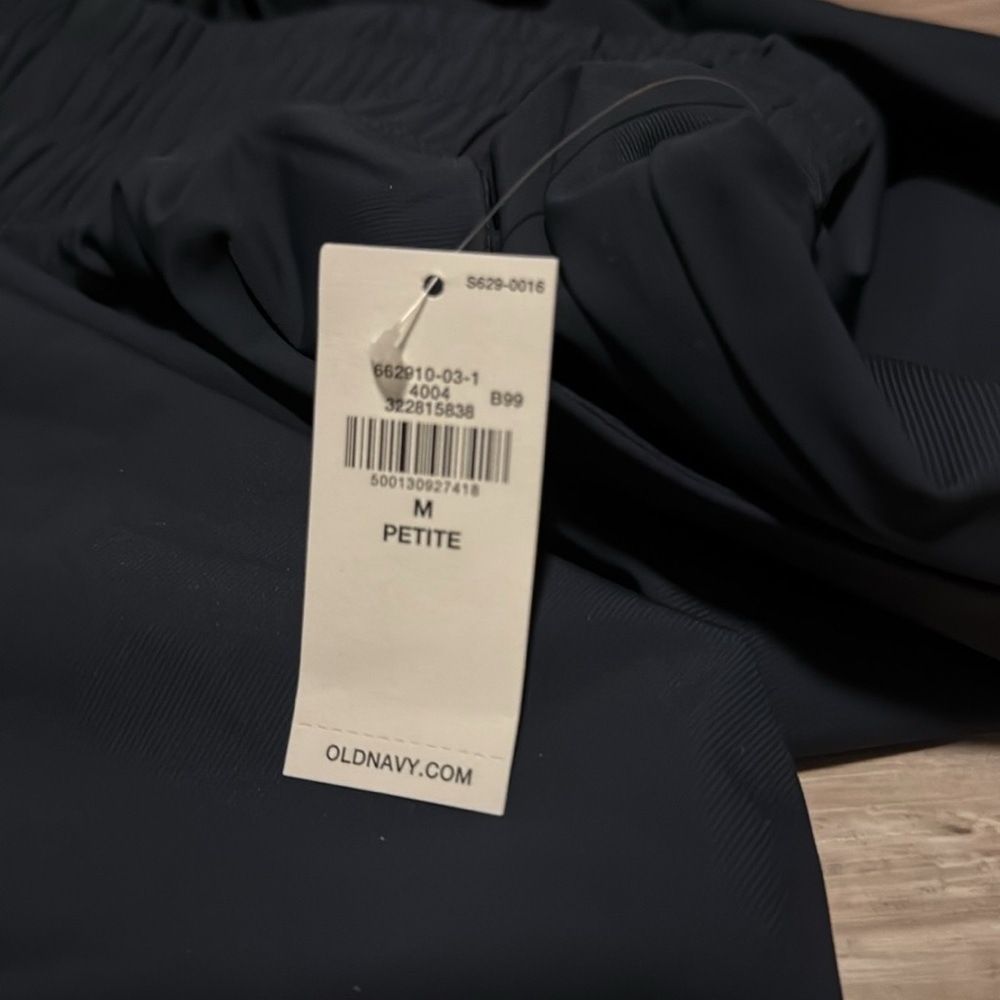 NWT! Old Navy Dusk Navy High-Waisted SleekTech Barrel Ankle Pants 662910 - Picture 8 of 8